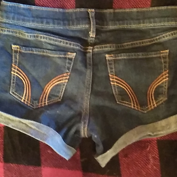Hollister shorts - Picture 3 of 3